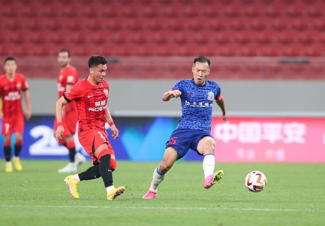 jiuyou-吴曦重伤影响三队 国字号阵中谁扮演郑智接班人？