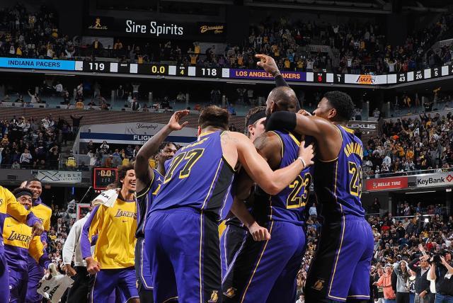 末节10分+压哨绝杀！40岁詹皇救赎创神迹：比肩科比